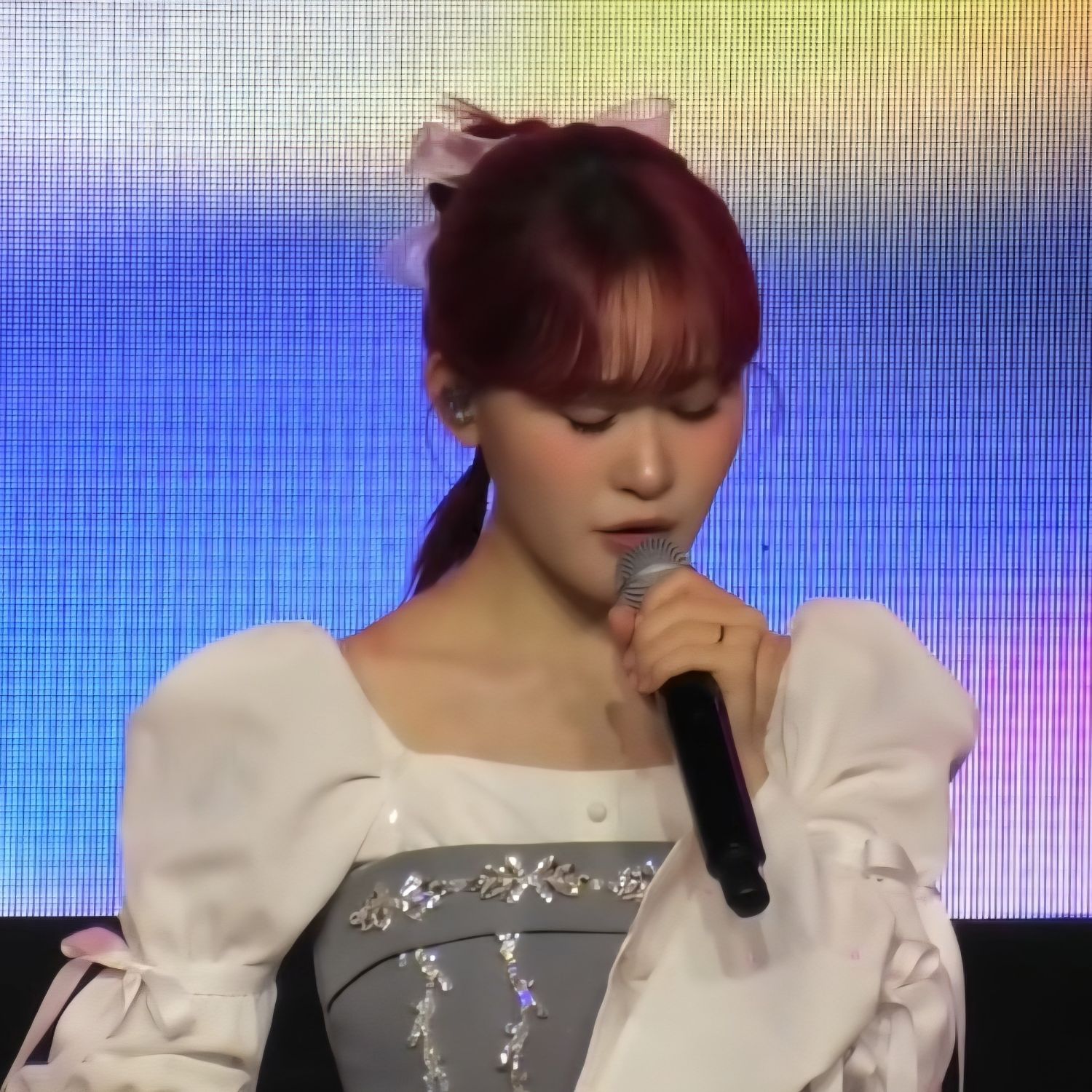 Cuplikan di balik layar dari Kim Dahyun