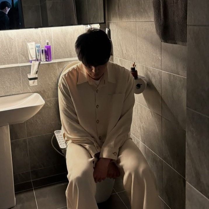 Latest photo of Lee Dongwook