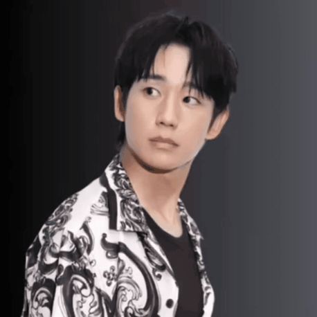 투표로 선정된 정해인의 인기 프로필 이미지