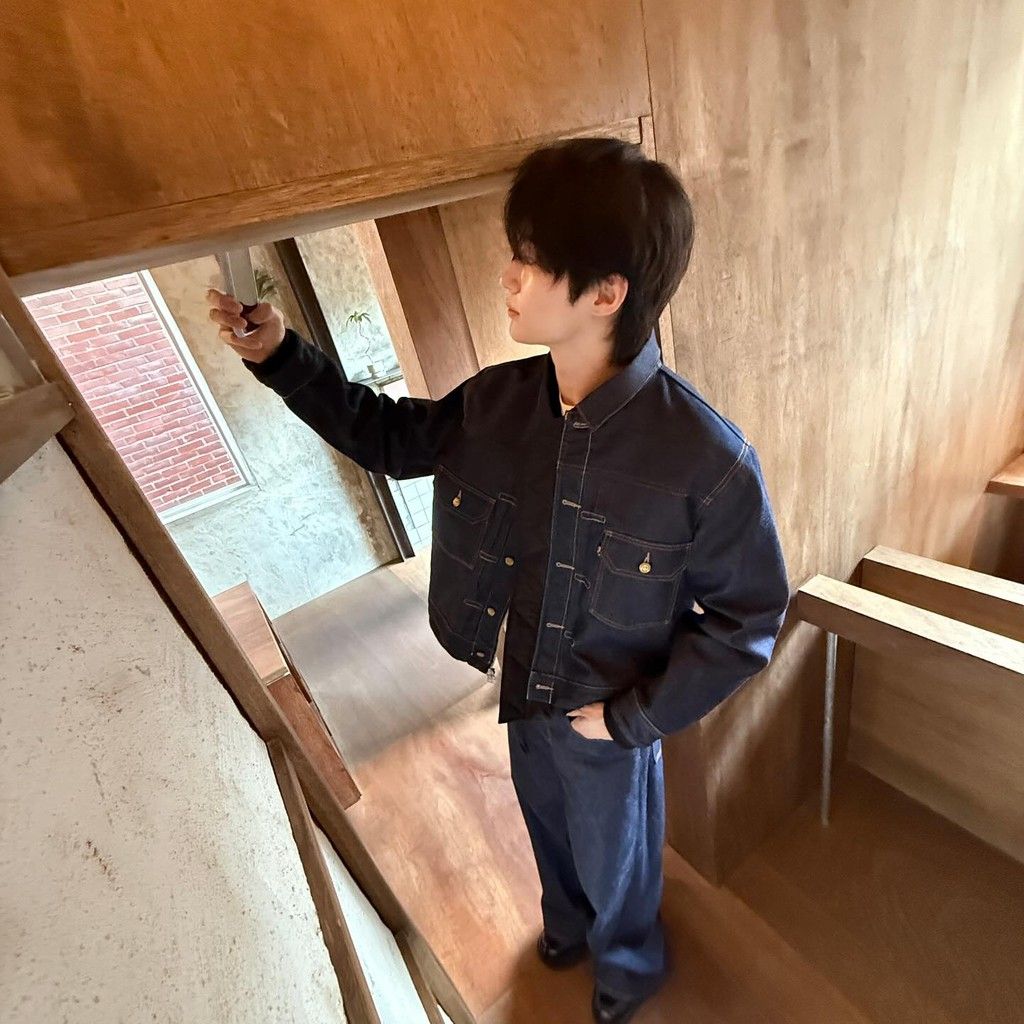 Latest photo of Byeon Wooseok