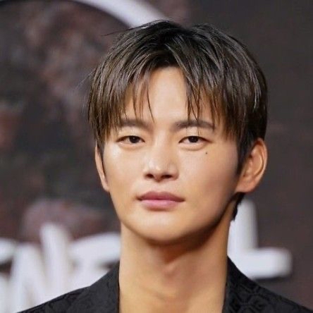 Behind-the-scenes cut of Seo Inguk