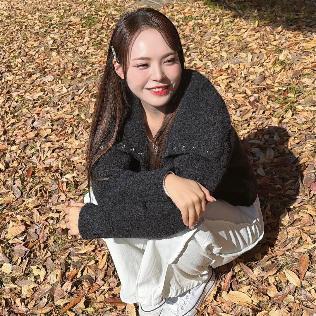 Behind-the-scenes cut of Miss Kim