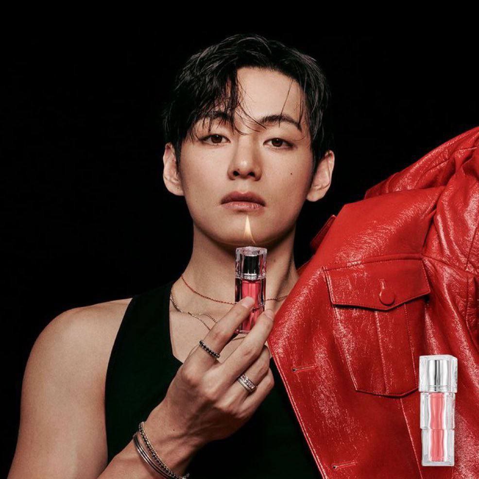 A moment captured by a fan of Kim Taehyung (V)