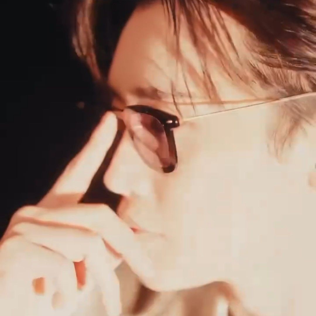 Recent activity shot of Lee Jongsuk