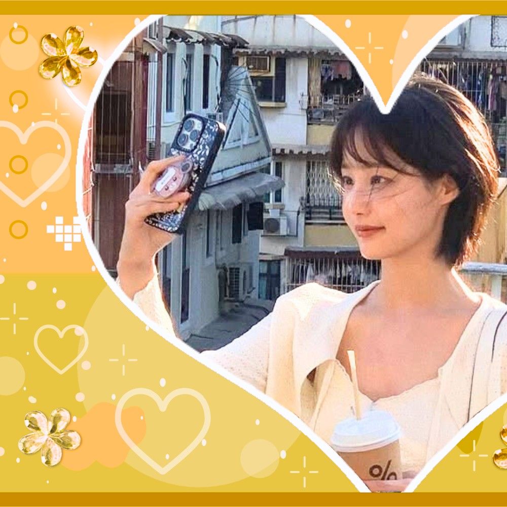 Behind-the-scenes cut of Yeonwoo