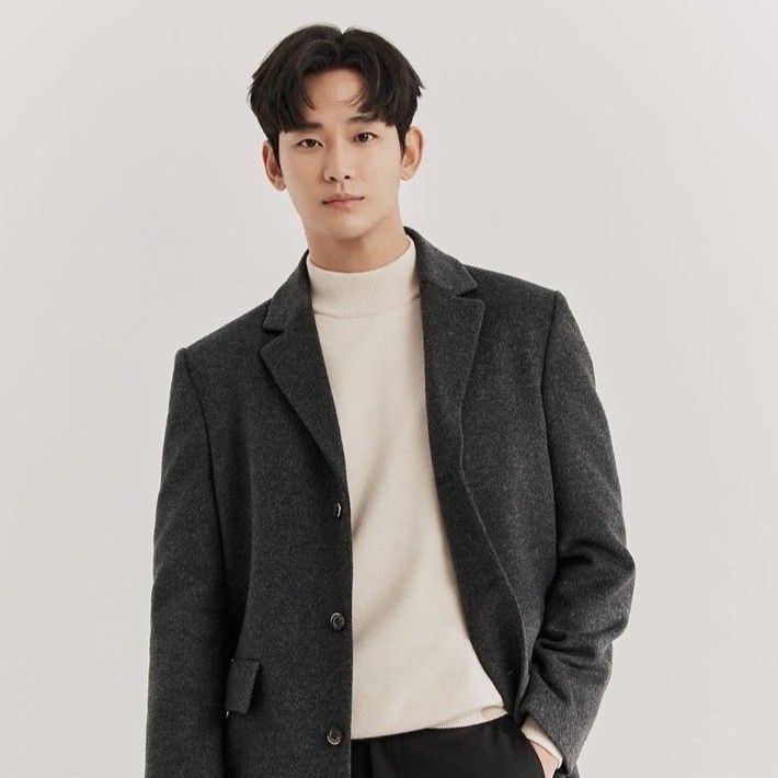 Behind-the-scenes cut of Kim Soohyun