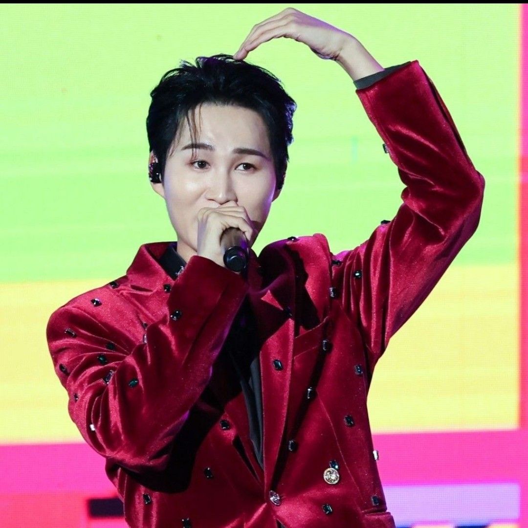 粉絲拍下的金熙栽瞬間