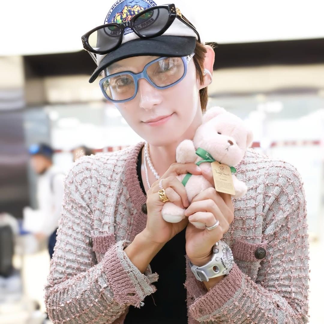 Recent activity shot of Lee Joongi