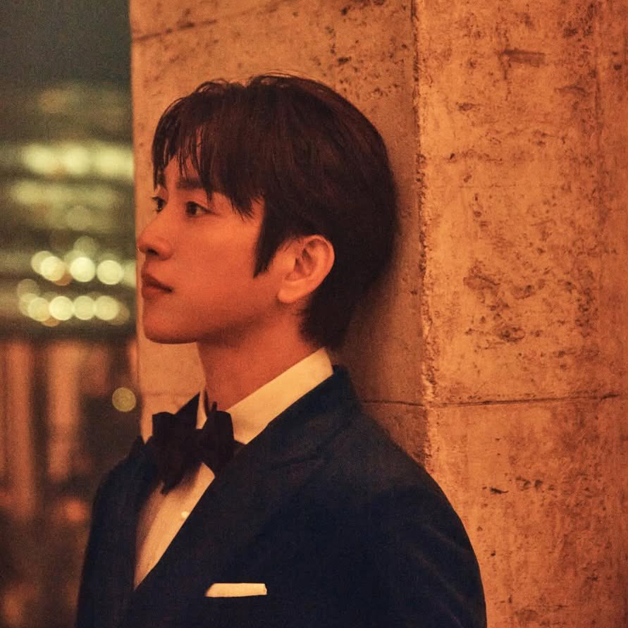 Latest photo of Park Jinyoung