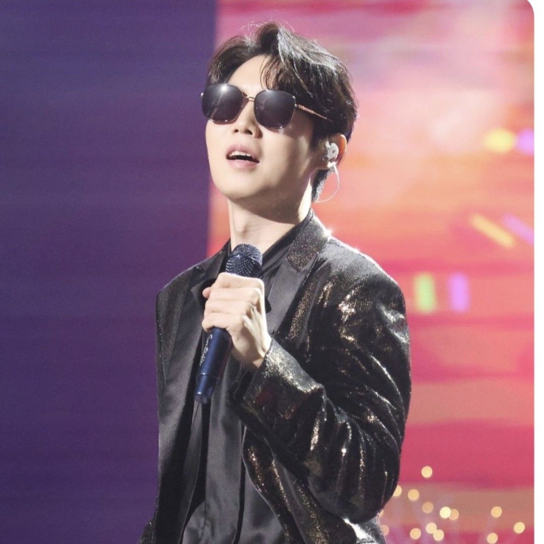 Recent activity shot of Son Taejin