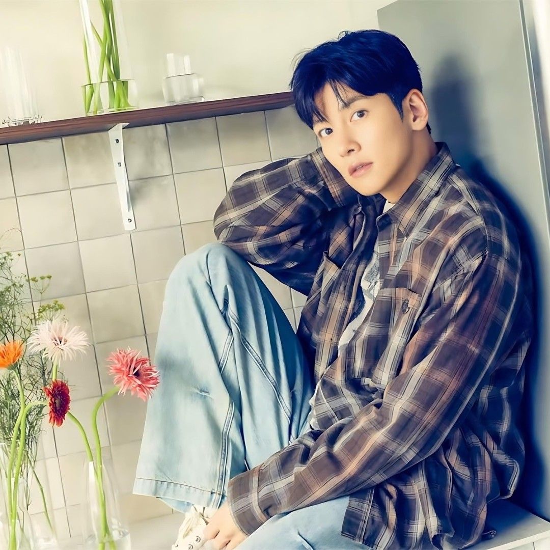 池昌旭的最新照片