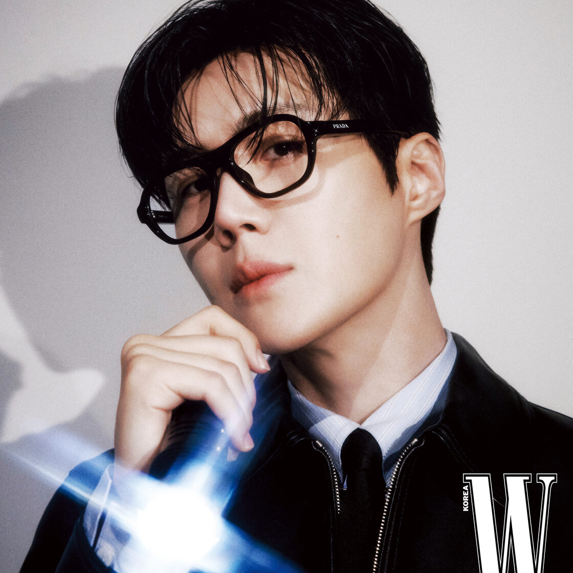 金宣虎的最新照片