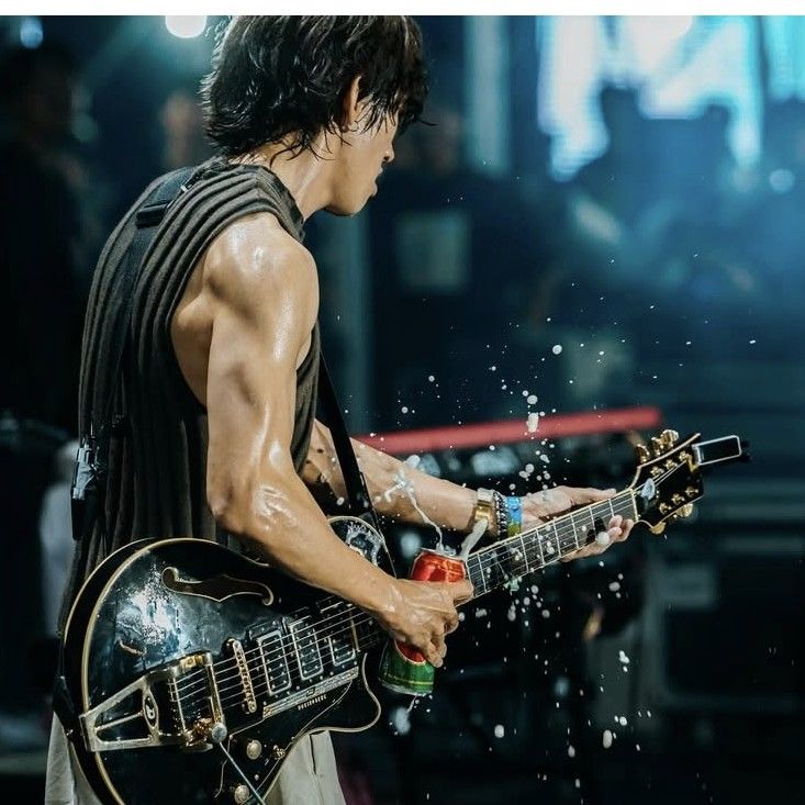 Latest photo of Lee Seungyoon