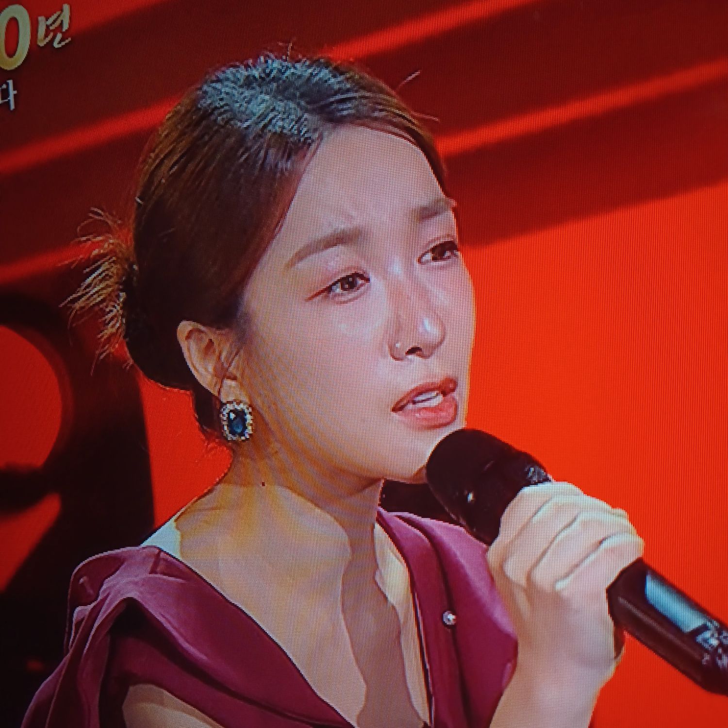 Behind-the-scenes cut of Ryu Wonjung