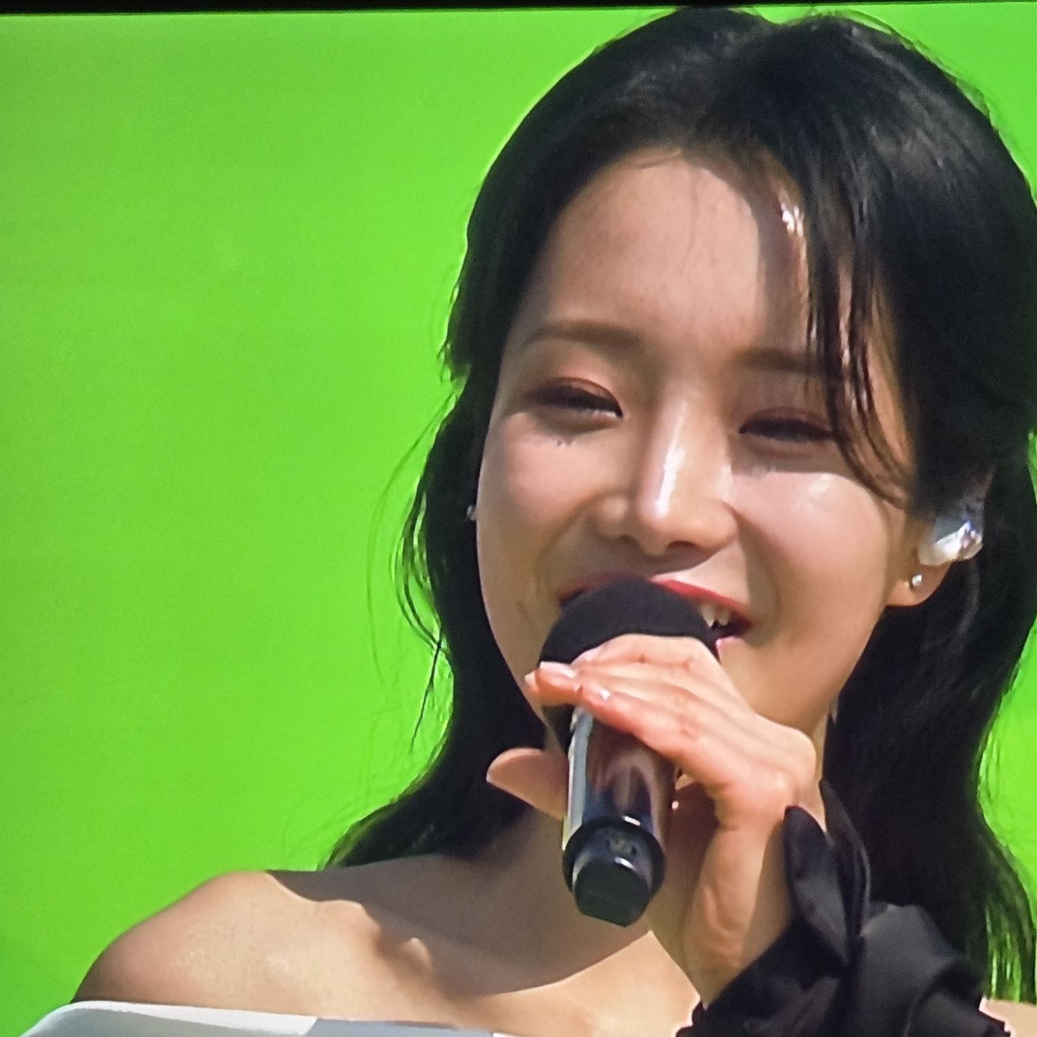 Behind-the-scenes cut of Kim Soyeon (2004)