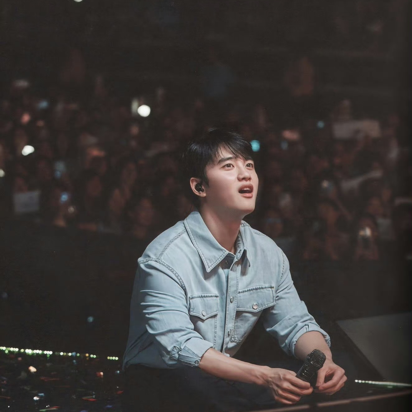 Behind-the-scenes cut of Doh Kyungsoo (D.O.)