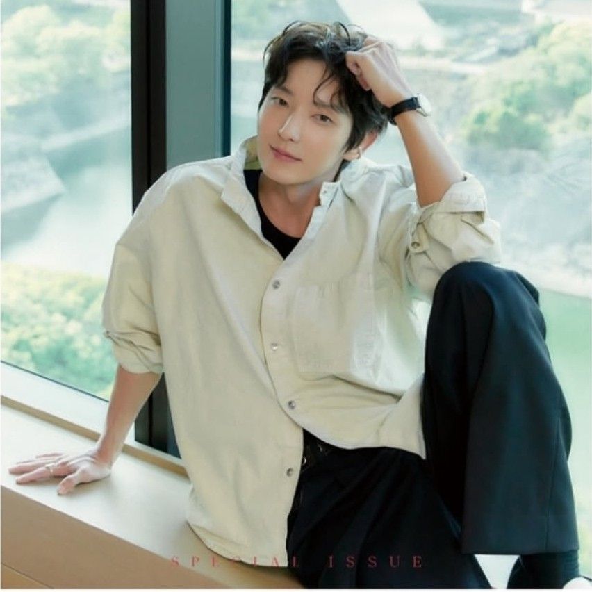 Cuplikan di balik layar dari Lee Joongi