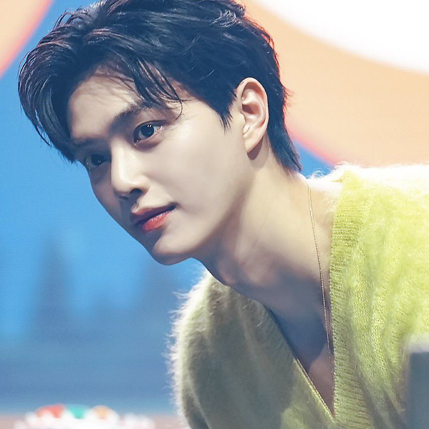 Recent activity shot of Song Kang