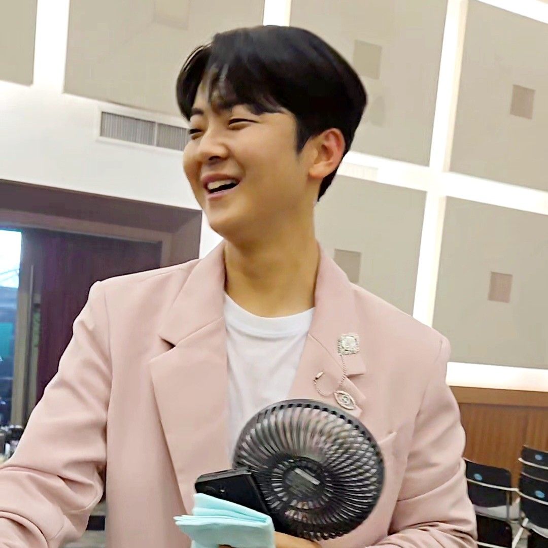 Latest photo of Park Minsu