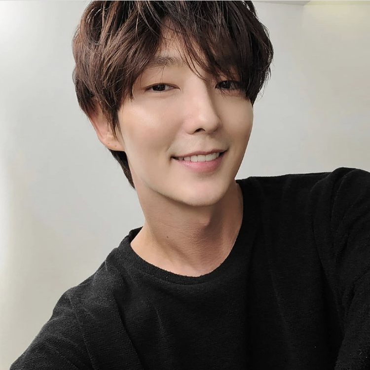 Latest photo of Lee Joongi