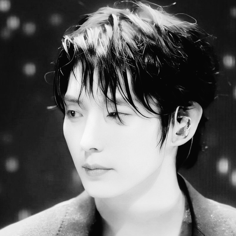 Latest photo of Lee Joongi
