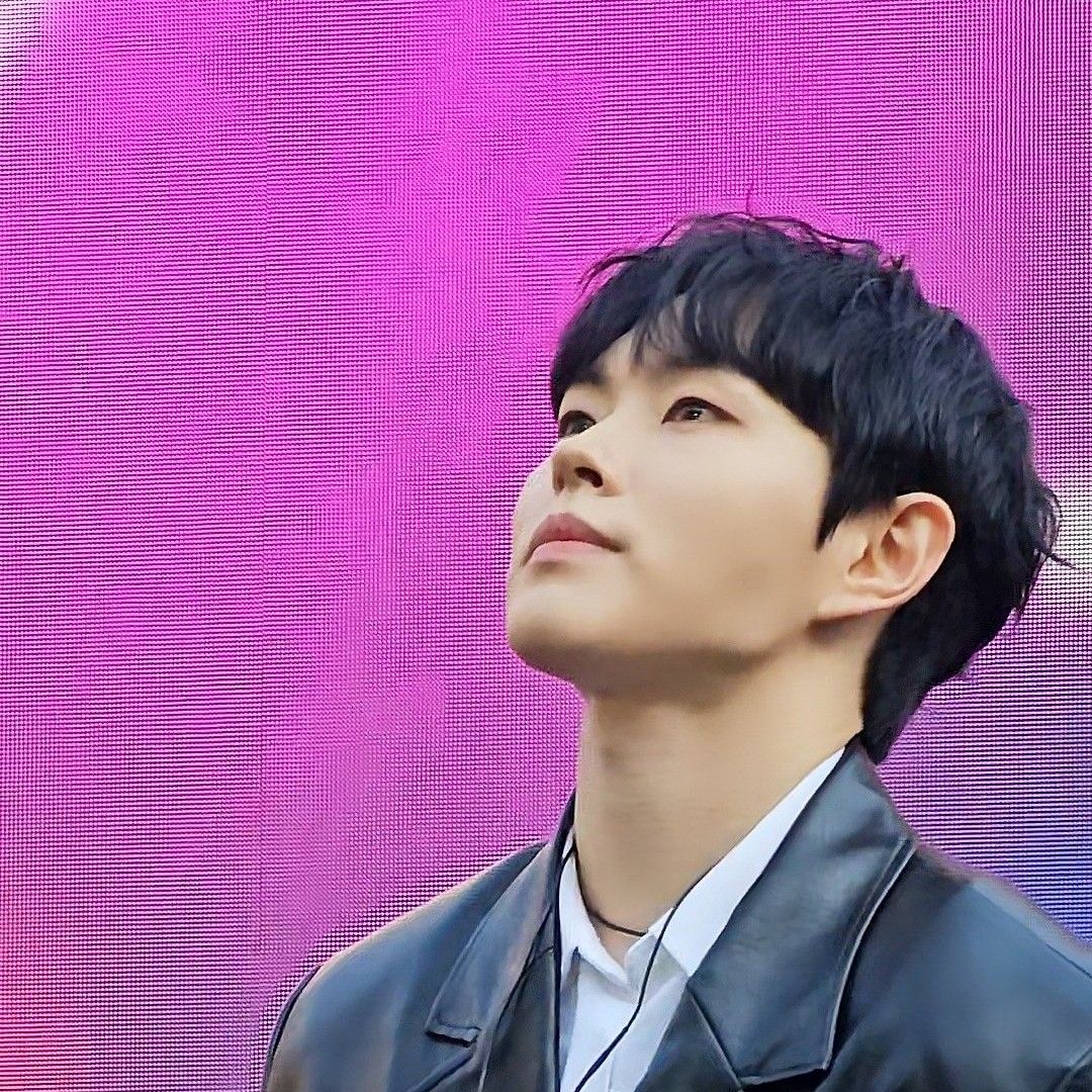 Latest photo of Lee Byeongchan