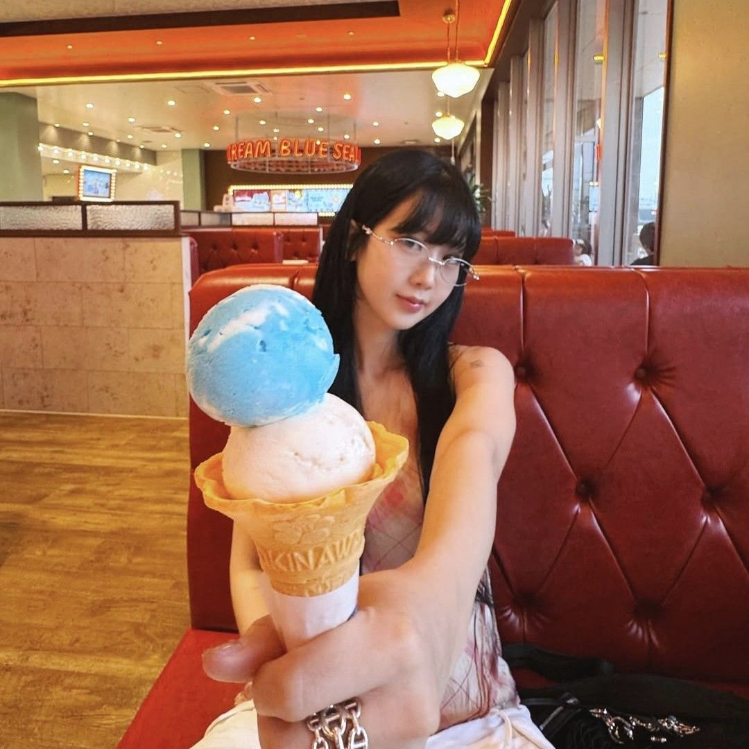 Recent activity shot of Kang Hyeyeon