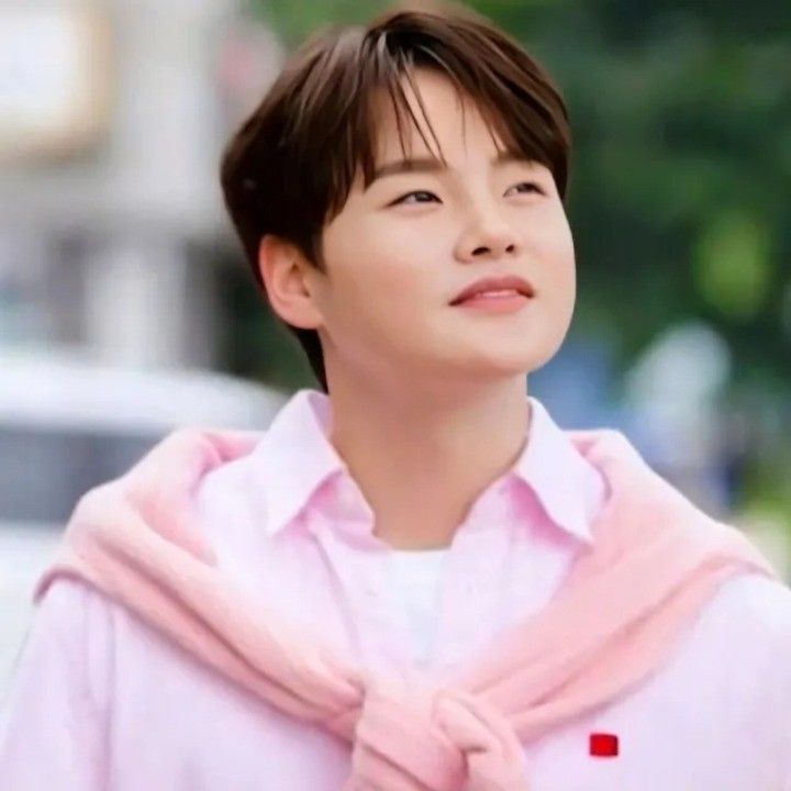박서진 최근 활동샷