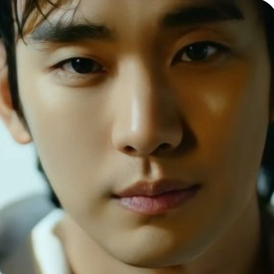 Behind-the-scenes cut of Kim Soohyun