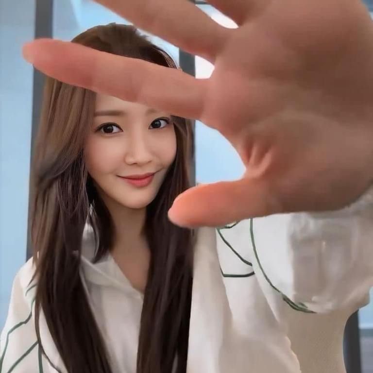 Recent activity shot of Park Minyoung