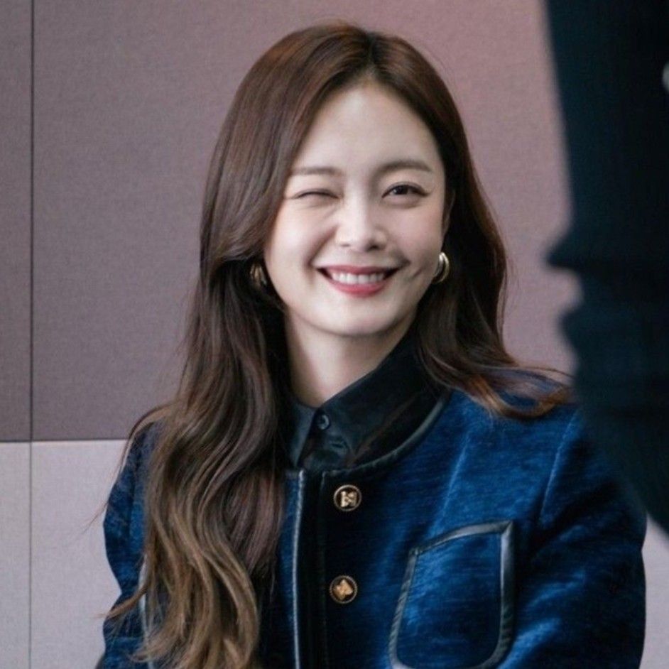 Behind-the-scenes cut of Jeon Somin