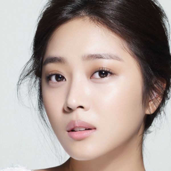 Behind-the-scenes cut of Cho Boah