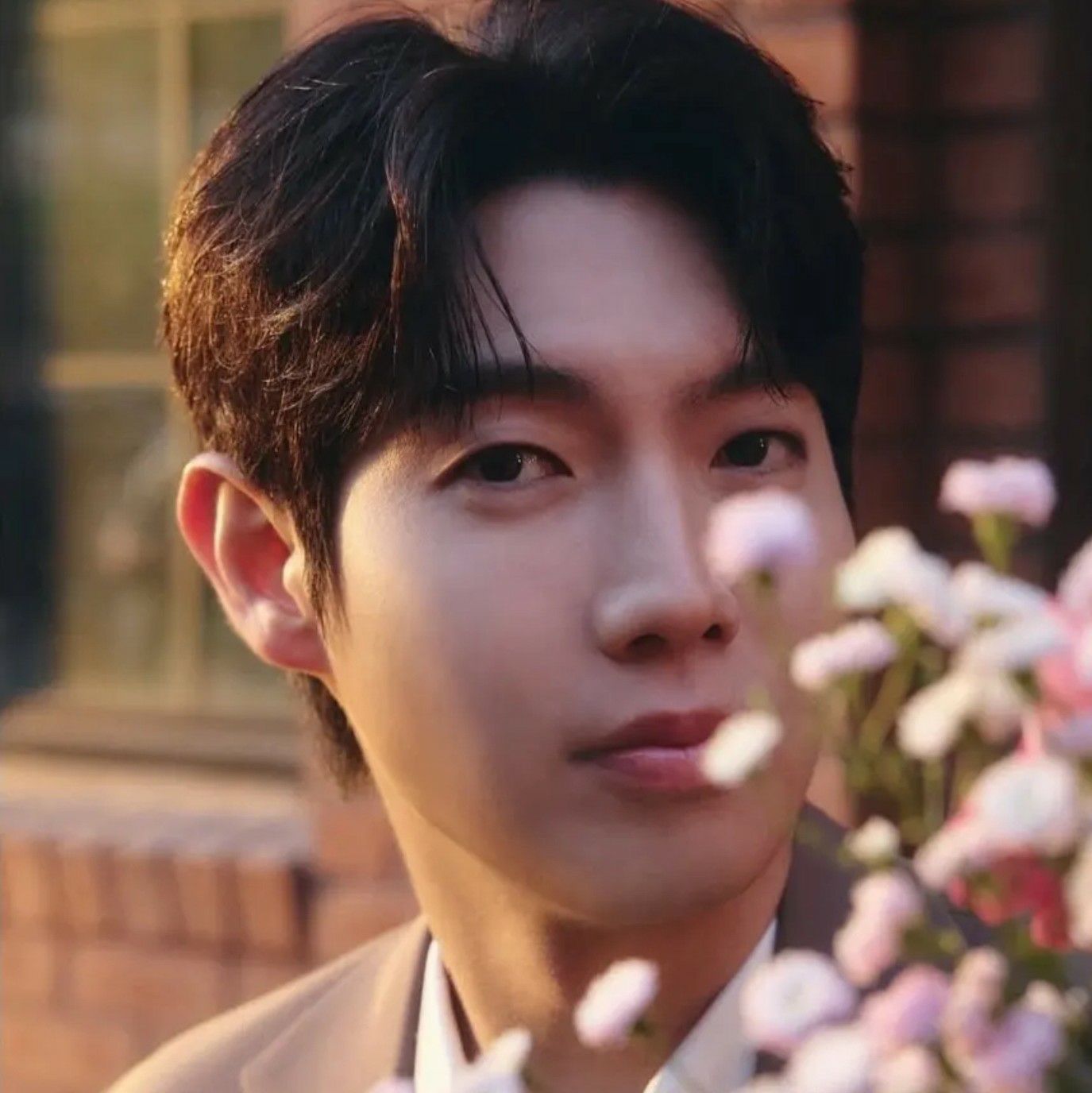 A moment captured by a fan of Son Taejin