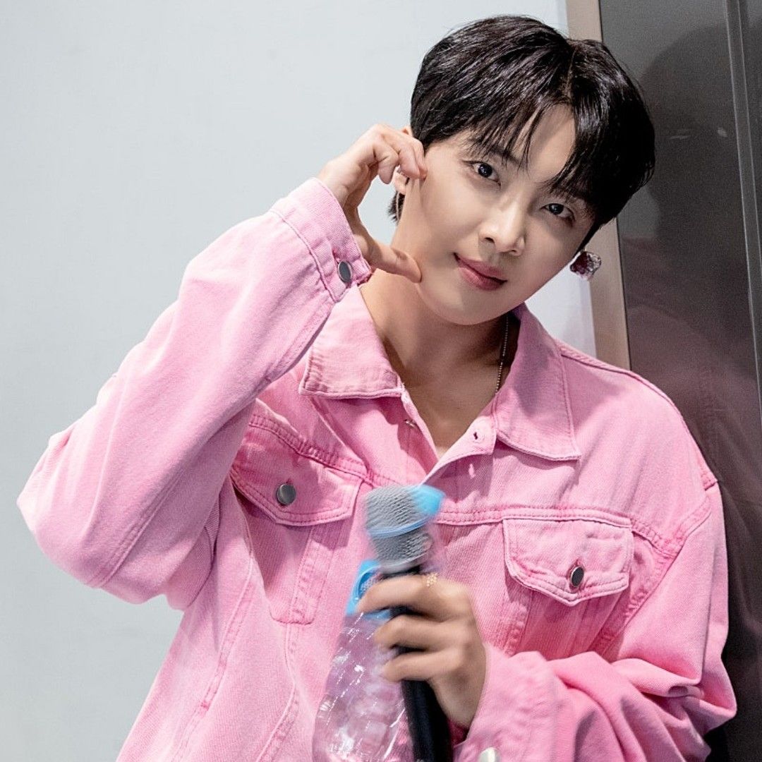 Recent activity shot of Hwang Yunsung