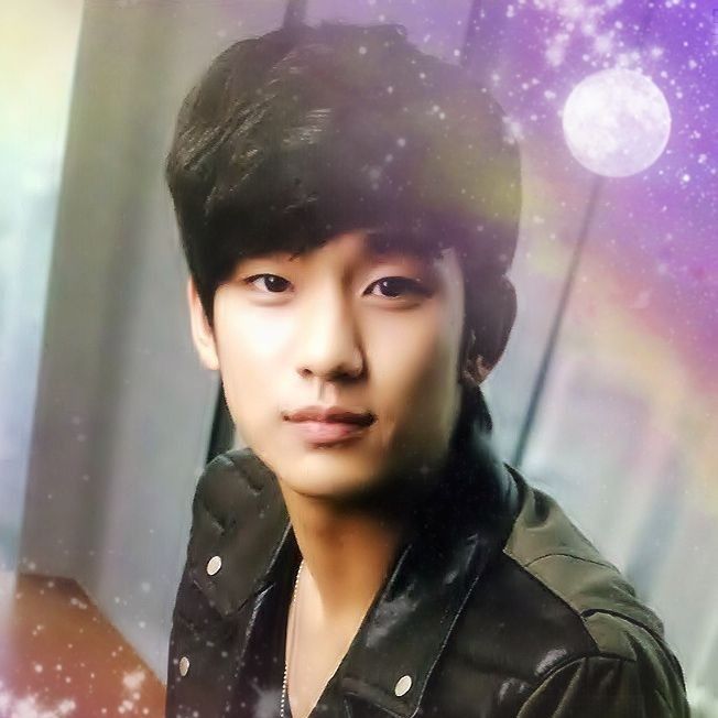 A moment captured by a fan of Kim Soohyun