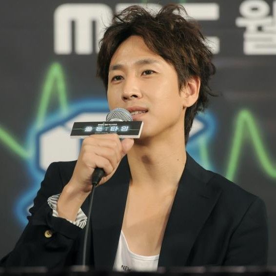 A moment captured by a fan of Lee Sunkyun