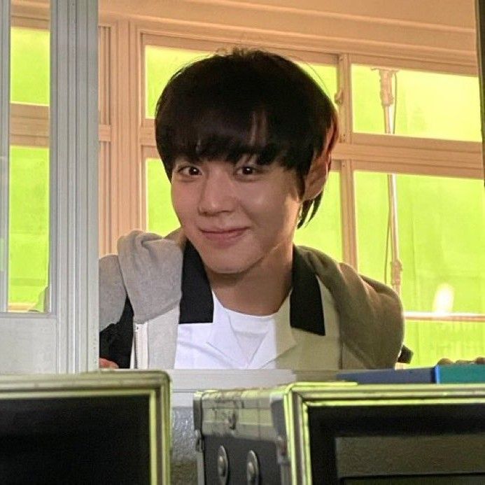 Latest photo of Park Jihoon