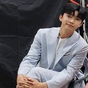 Cuplikan di balik layar dari Lim Youngwoong