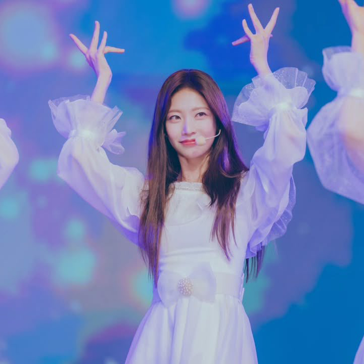Behind-the-scenes cut of Gong Seungyeon