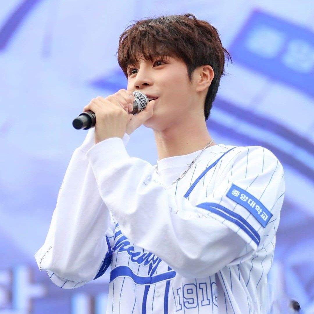 チョン・ドンウォンの最近の活動ショット