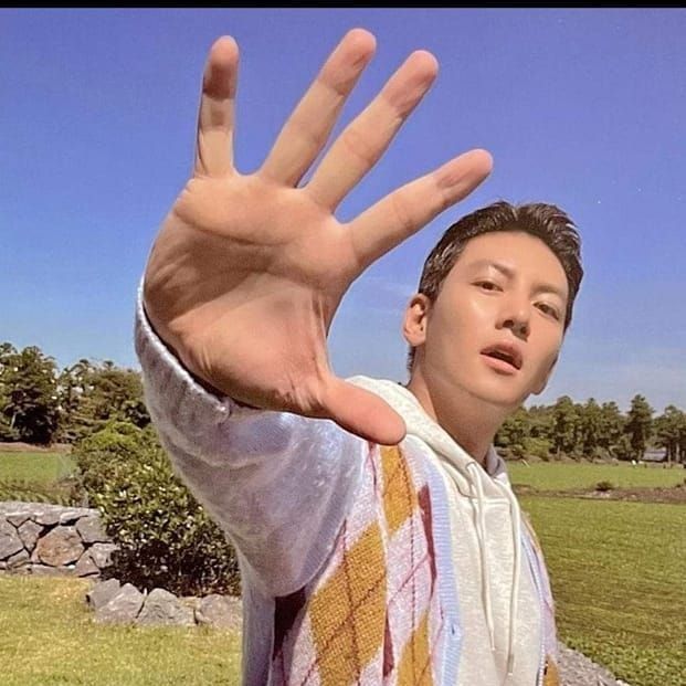 チ・チャンウクのビハインドカット