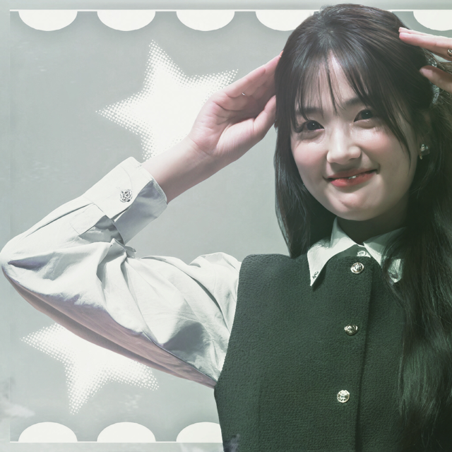 Behind-the-scenes cut of Kim Hyeyoon