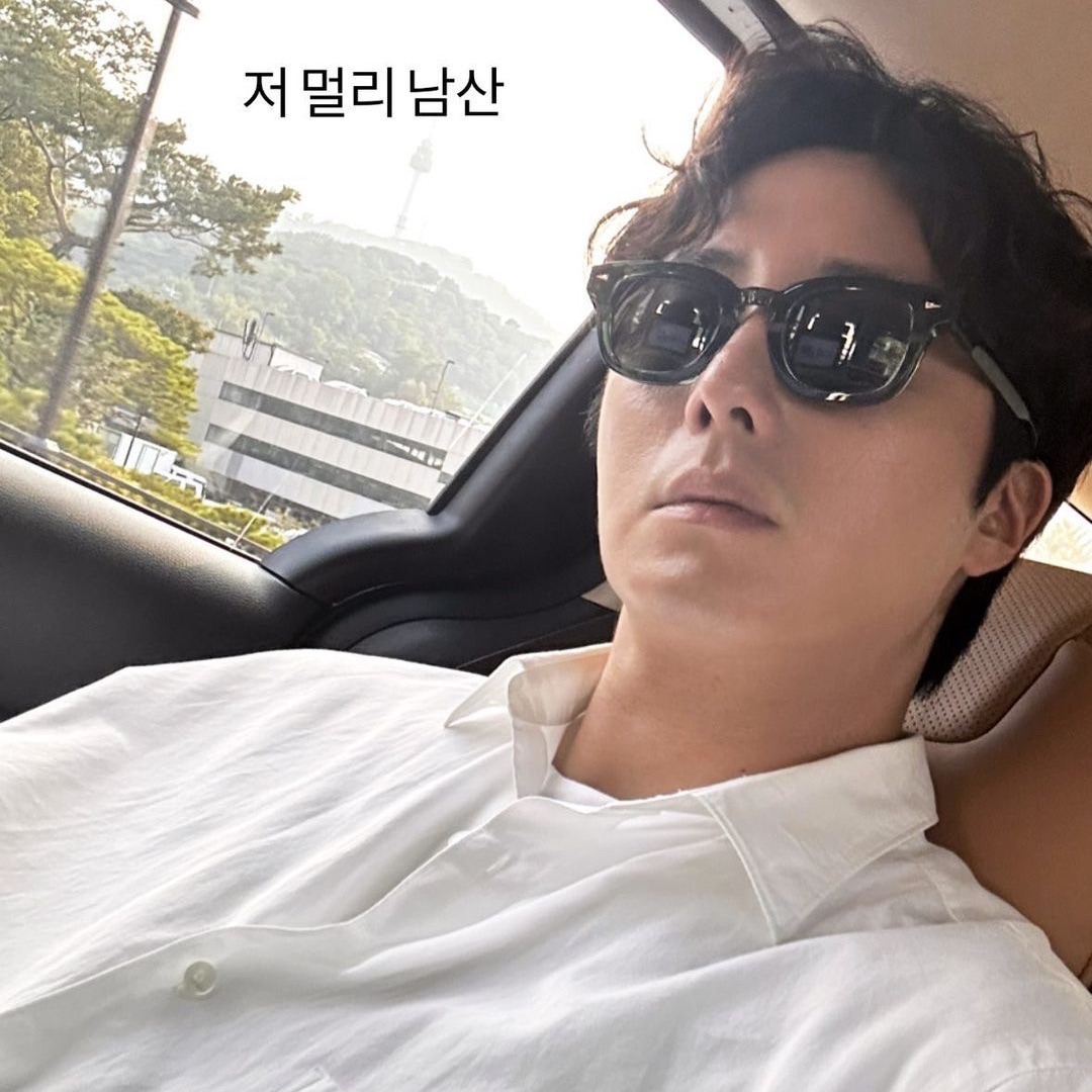Recent activity shot of Jung Ilwoo