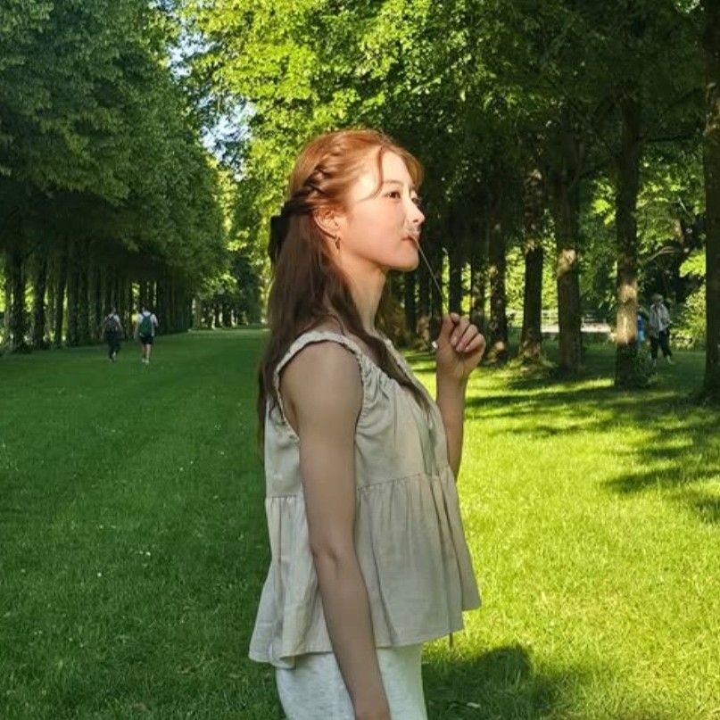 Latest photo of Lee Seyoung