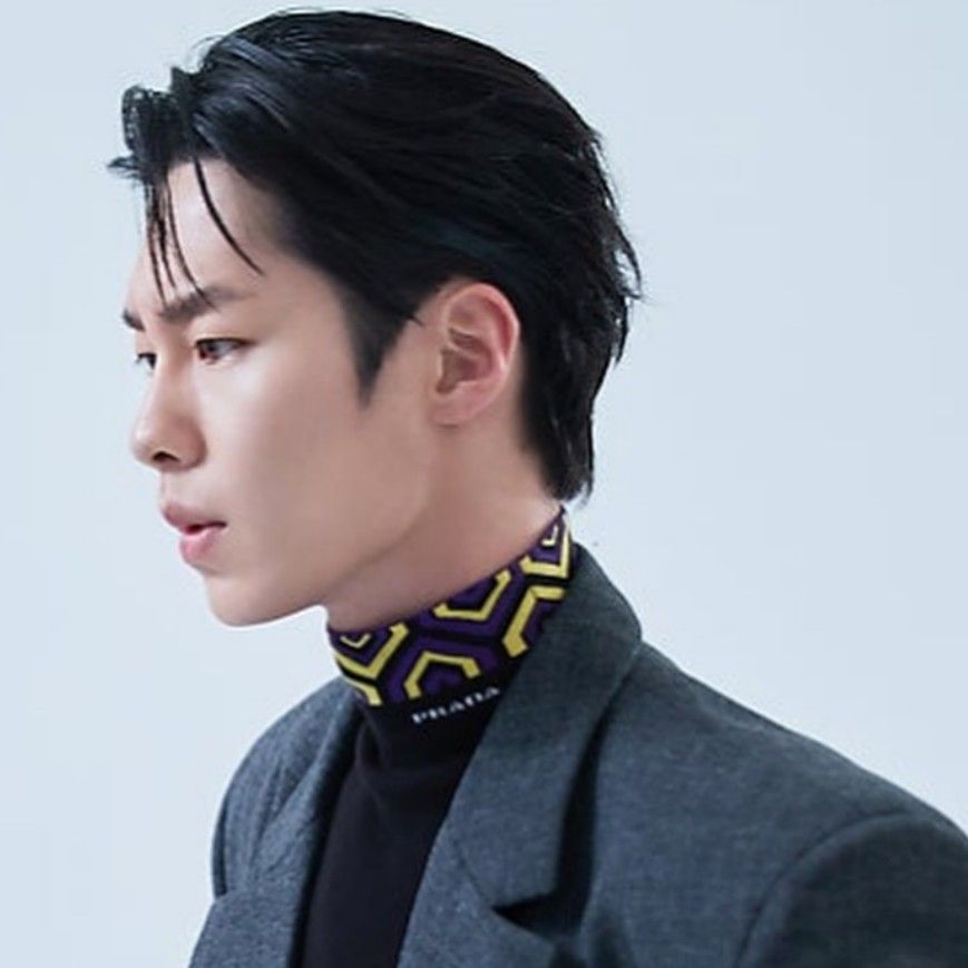 Behind-the-scenes cut of Lee Jaewook