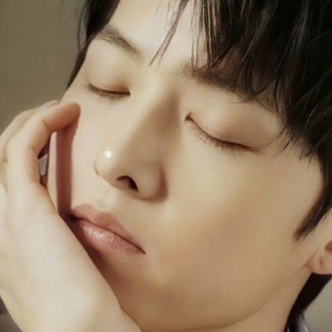 Behind-the-scenes cut of Song Joongki