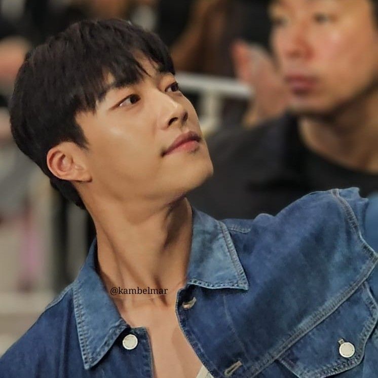 Behind-the-scenes cut of Woo Dohwan