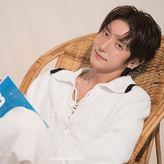 Latest photo of Lee Joongi