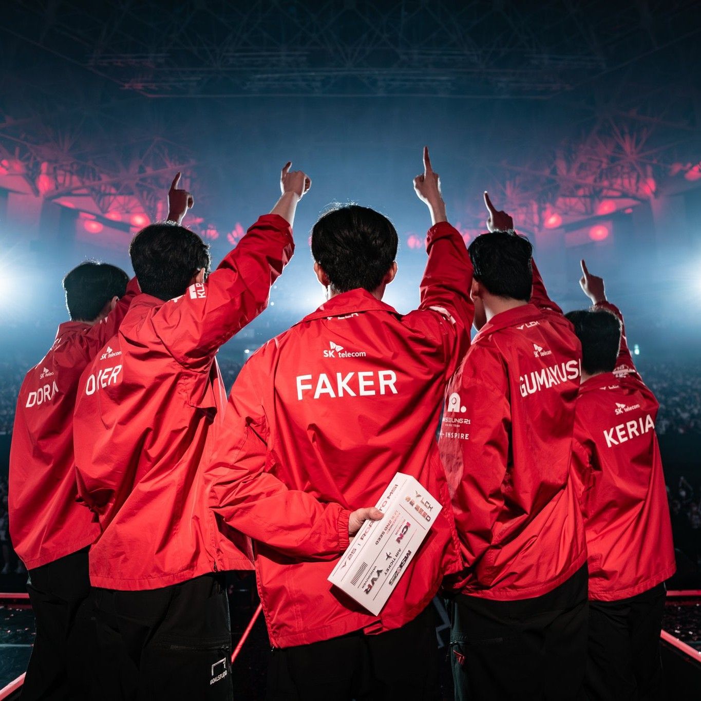 Behind-the-scenes cut of Faker