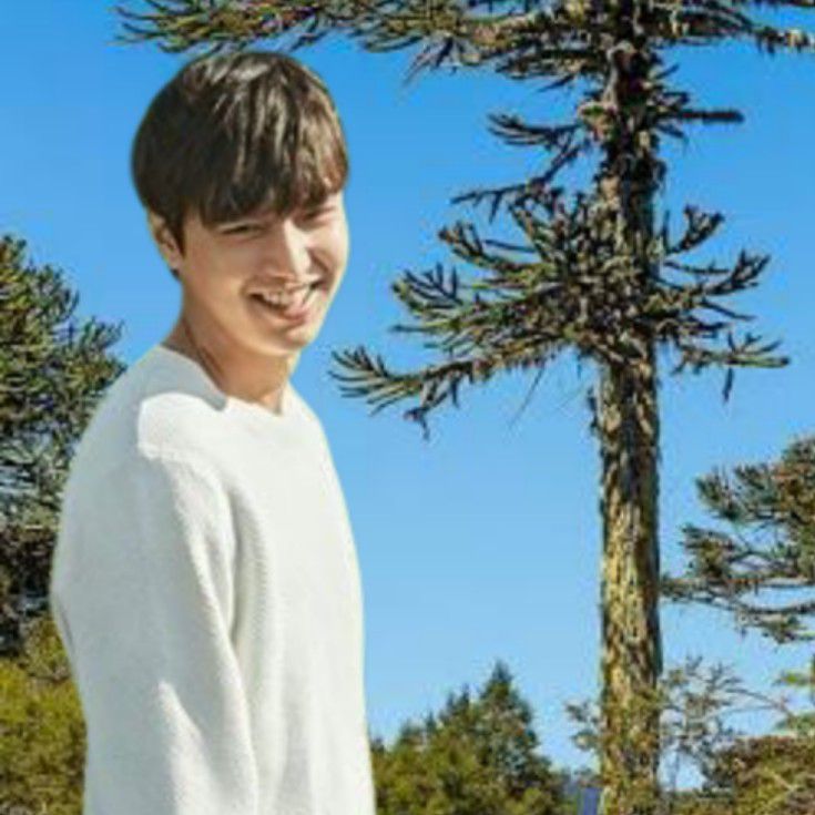 イ・ミンホの最近の活動ショット